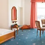 Stranddistel Ruegen Hotel 3*