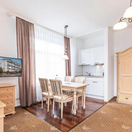 Stranddistel Ruegen 괴렌