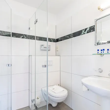 Stranddistel Ruegen 3* 괴렌