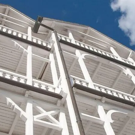 호텔 Stranddistel Ruegen 괴렌