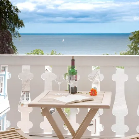 Hotell Stranddistel Ruegen