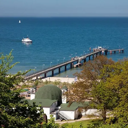 Stranddistel Ruegen Szálloda Göhren